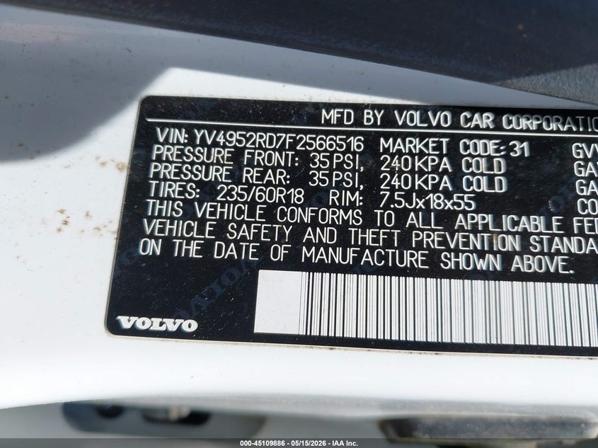2015 Volvo Xc60 3.2 Platinum VIN: YV4952RD7F2566516 Lot: 45109886