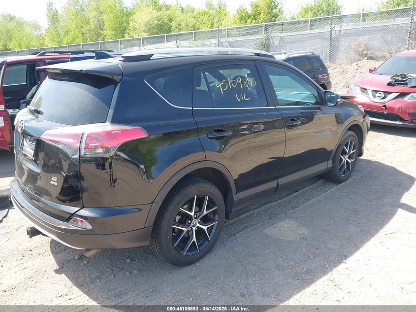 2016 TOYOTA RAV4 SE — Фото 4