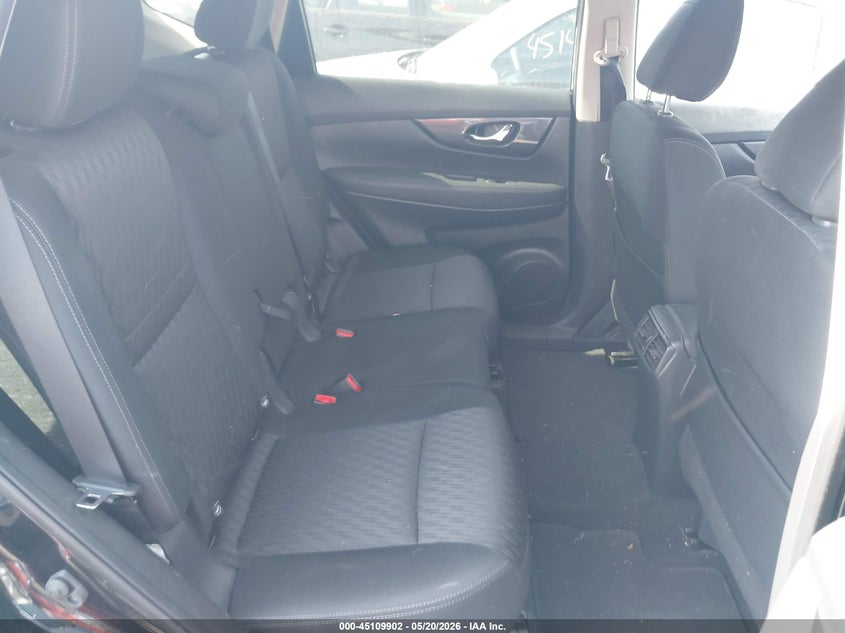 VIN KNMAT2MV9KP506630 2019 NISSAN ROGUE SV