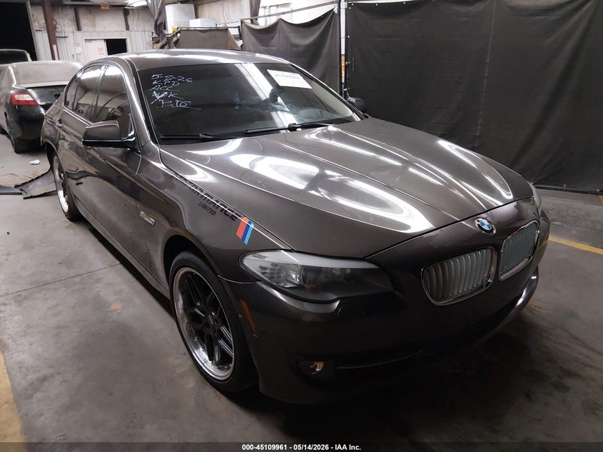 2011 BMW 550I