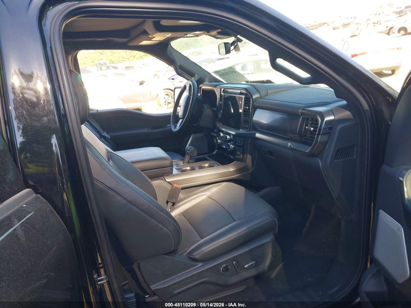 2025 FORD F-150 TRUCK 3.5L V-6 DI, DOHC, VVT, TURBO, 400HP