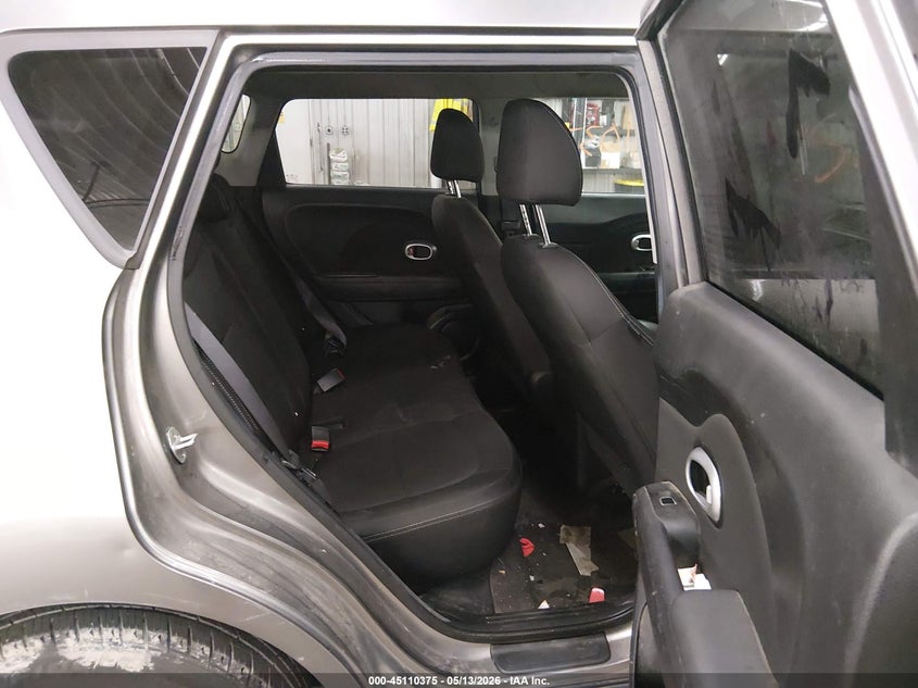2018 KIA SOUL auction photo 8