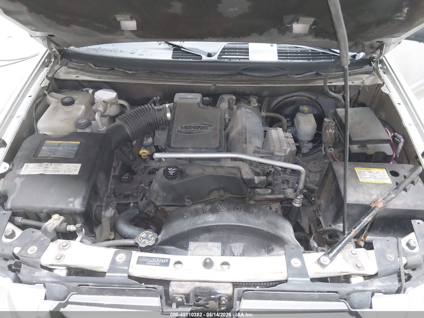 2005 GMC Envoy Sle VIN: 1GKDT13S952323751 Lot: 45110382
