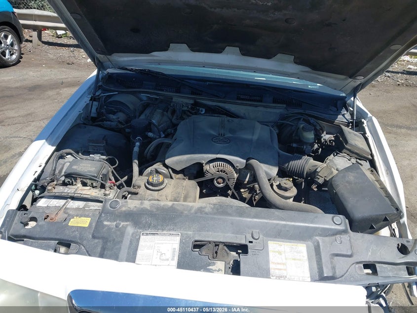 2000 Mercury Grand Marquis Ls VIN: 2MEFM75W7YX640884 Lot: 45110437