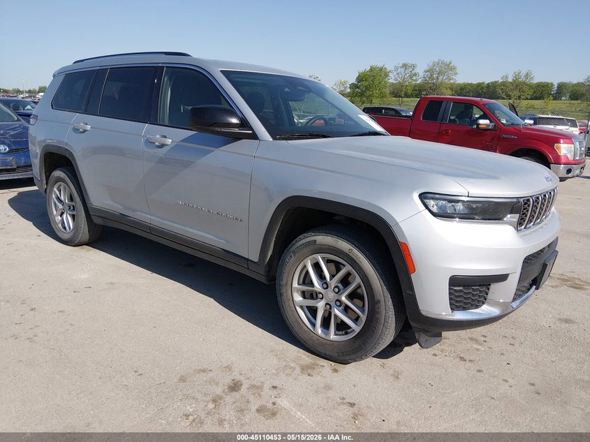 2023 Jeep Grand Cherokee L Laredo 4X4