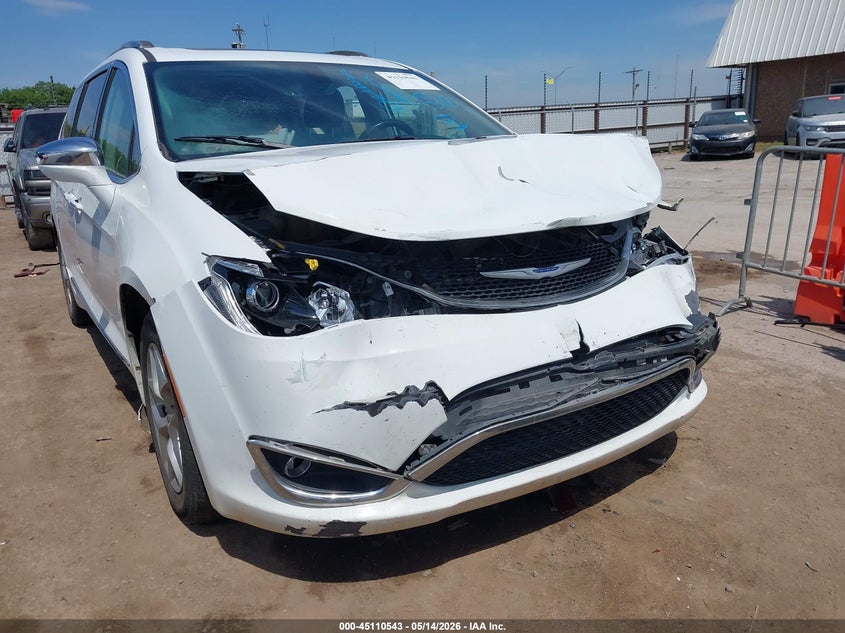 2020 CHRYSLER PACIFICA auction photo 6
