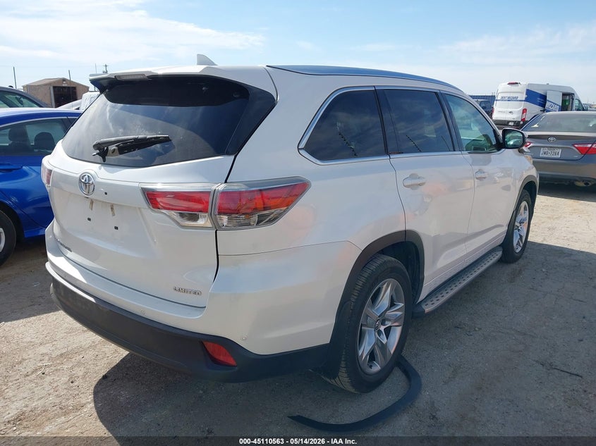 2016 TOYOTA HIGHLANDER auction photo 4