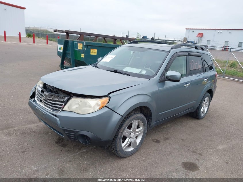 2009 SUBARU FORESTER auction photo 2