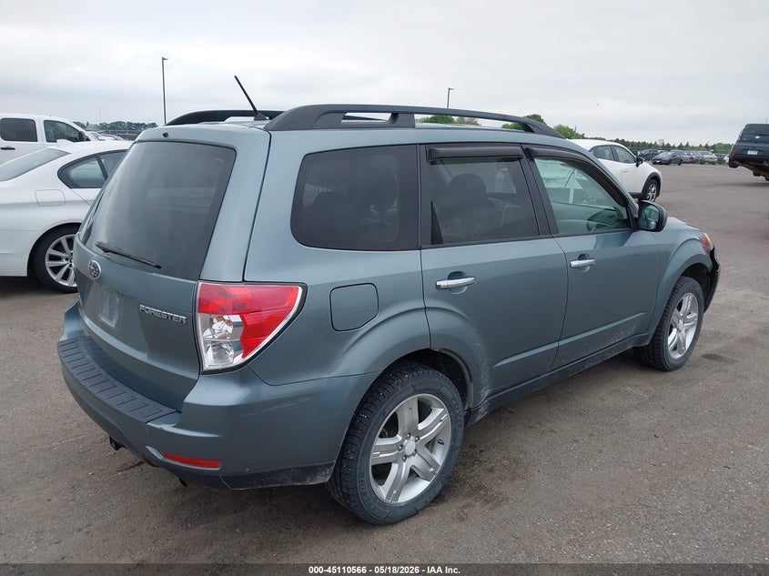 2009 SUBARU FORESTER auction photo 4
