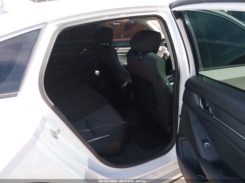 2018 HONDA ACCORD auction photo 8