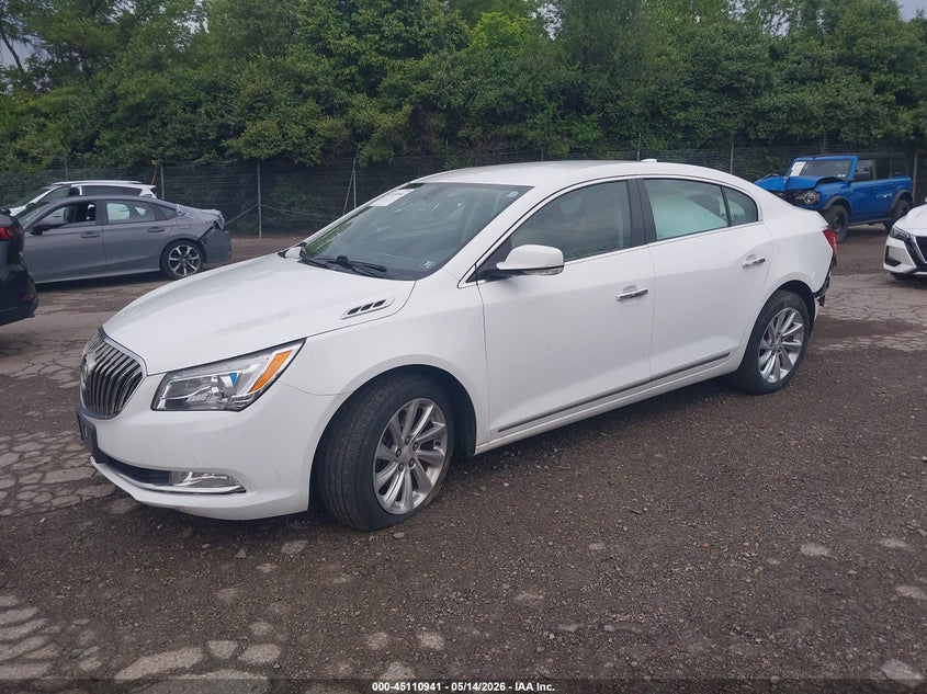 2016 Buick Lacrosse Leather 1G4GB5G38GF158899 photo 1