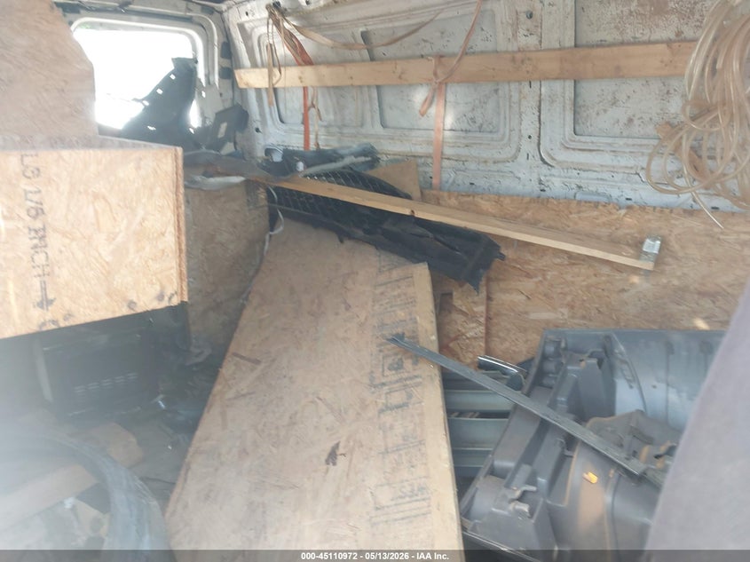 2000 FORD E-250 auction photo 8