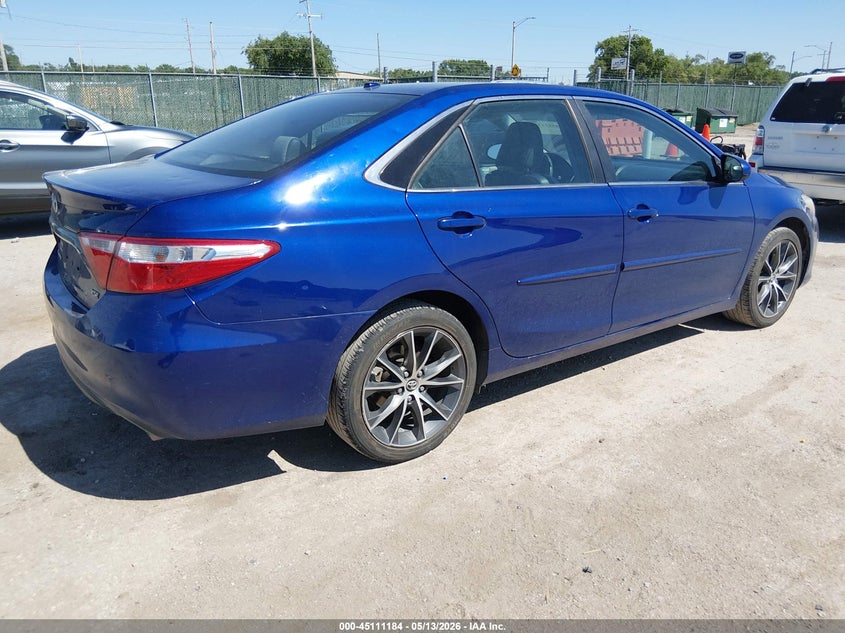 2015 TOYOTA CAMRY auction photo 4