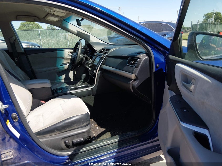 2015 TOYOTA CAMRY auction photo 5