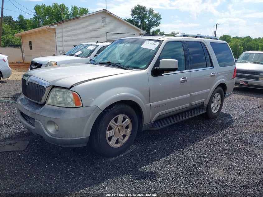 2003 Lincoln Navigator 5LMFU28R93LJ04995 photo 1