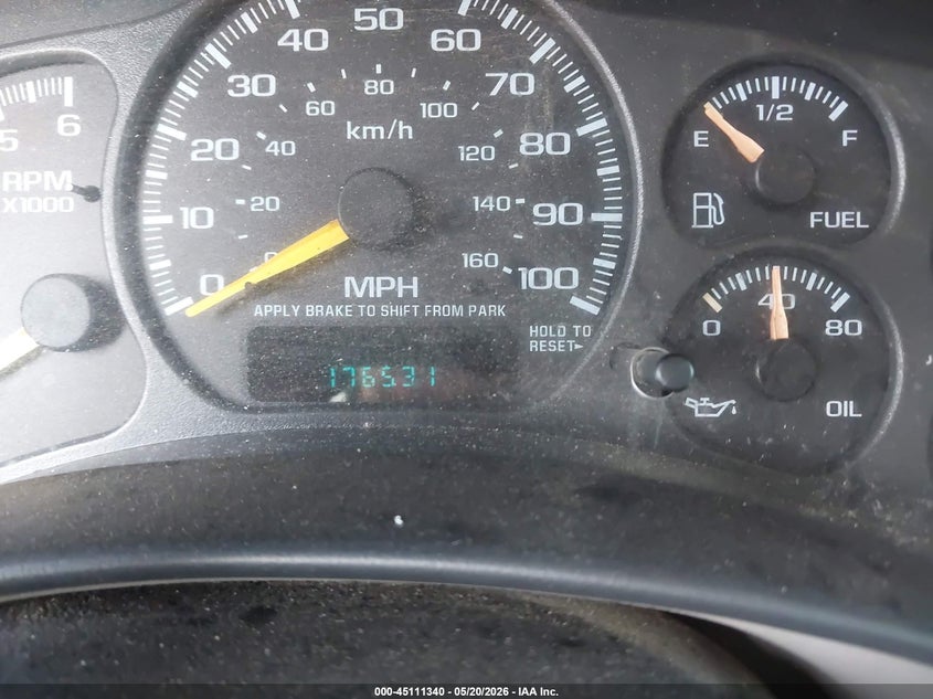 2001 Chevrolet Suburban 1500 Ls VIN: 3GNEC16T11G240666 Lot: 45111340