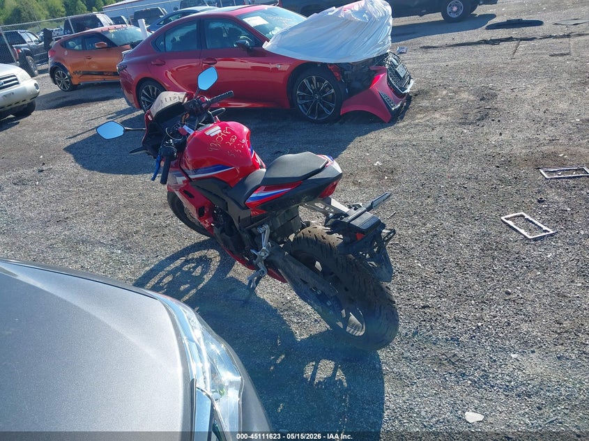 Vin: mlhpc7059s5102510, lot: 45609207, honda cbr500 ra 20253