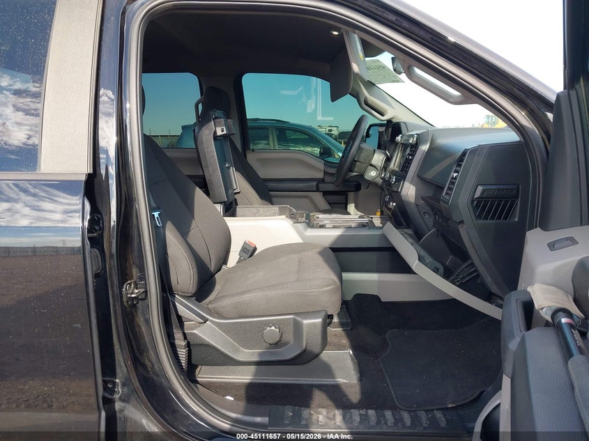 AtlanticExpress - Ford F-150