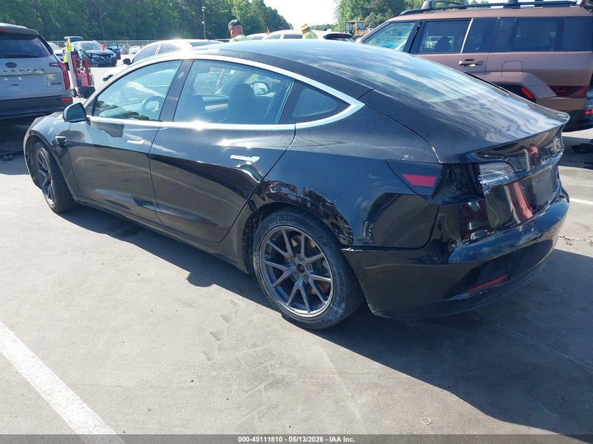 Vin: 5yj3e1eb1jf127227, lot: 45609394, tesla model 3 long range/performance 20183