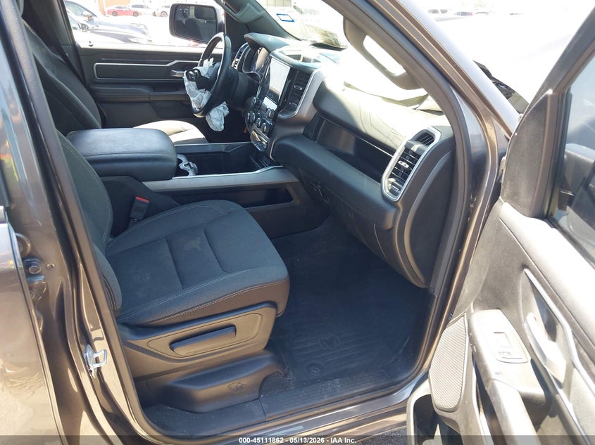2023 RAM 1500 auction photo 5