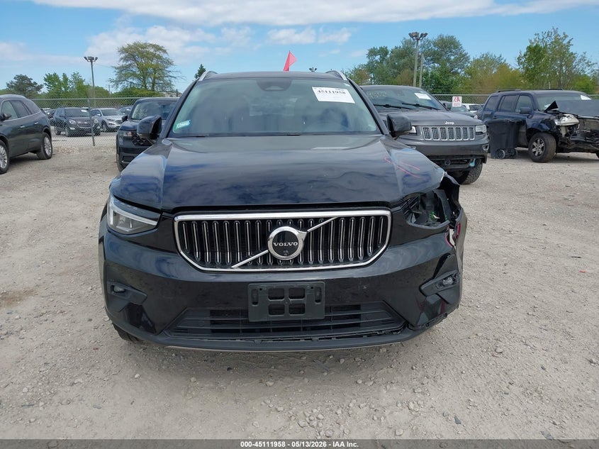 2024 Volvo Xc40 B5 Plus Bright Theme VIN: YV4L12UEXR2267317 Lot: 45111958