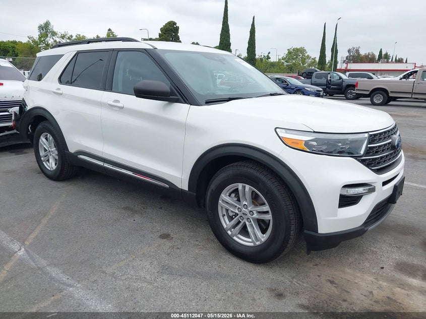 Vin: 1fmsk7dh6ngb38261, lot: 45609631, ford explorer xlt 2022 img_1