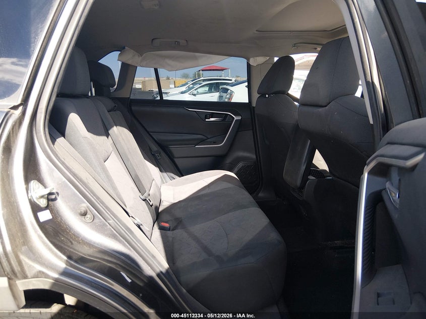 VIN 2T3W1RFV7KC022141 2019 TOYOTA RAV4 XLE