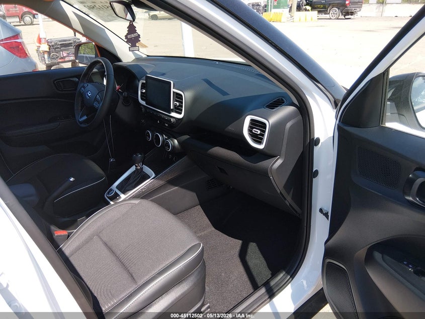 2026 HYUNDAI VENUE auction photo 5