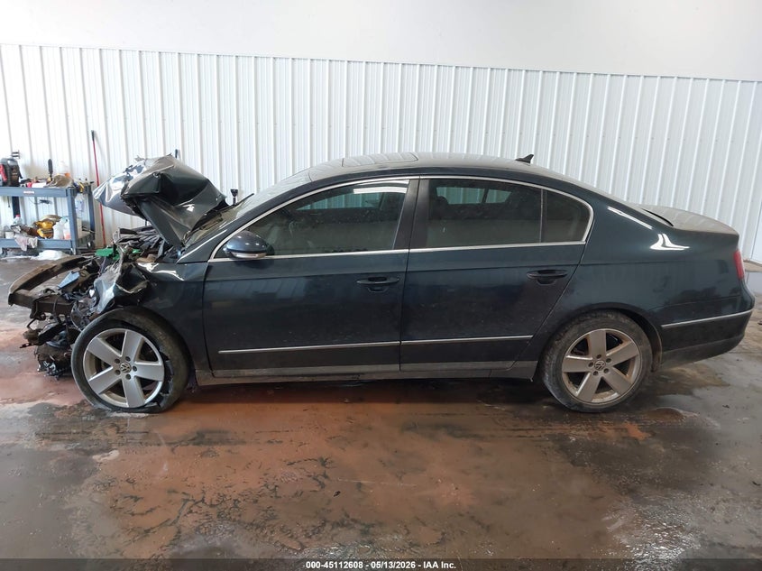 2008 Volkswagen Passat Komfort VIN: WVWAK93C88E085242 Lot: 45112608