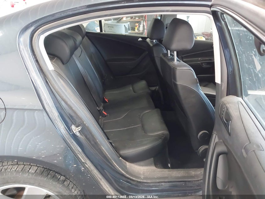 2008 Volkswagen Passat Komfort VIN: WVWAK93C88E085242 Lot: 45112608