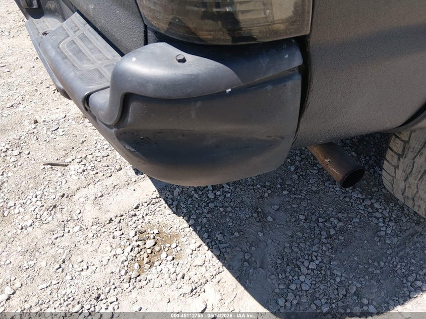 2005 TOYOTA TACOMA auction photo 6