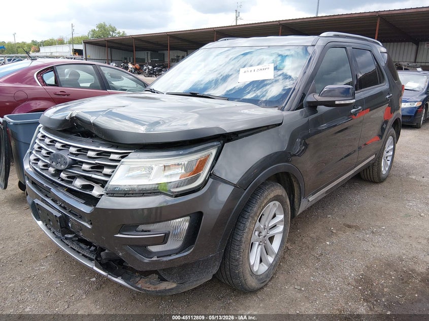 2016 Ford Explorer Xlt 1FM5K8D82GGC84131 photo 1