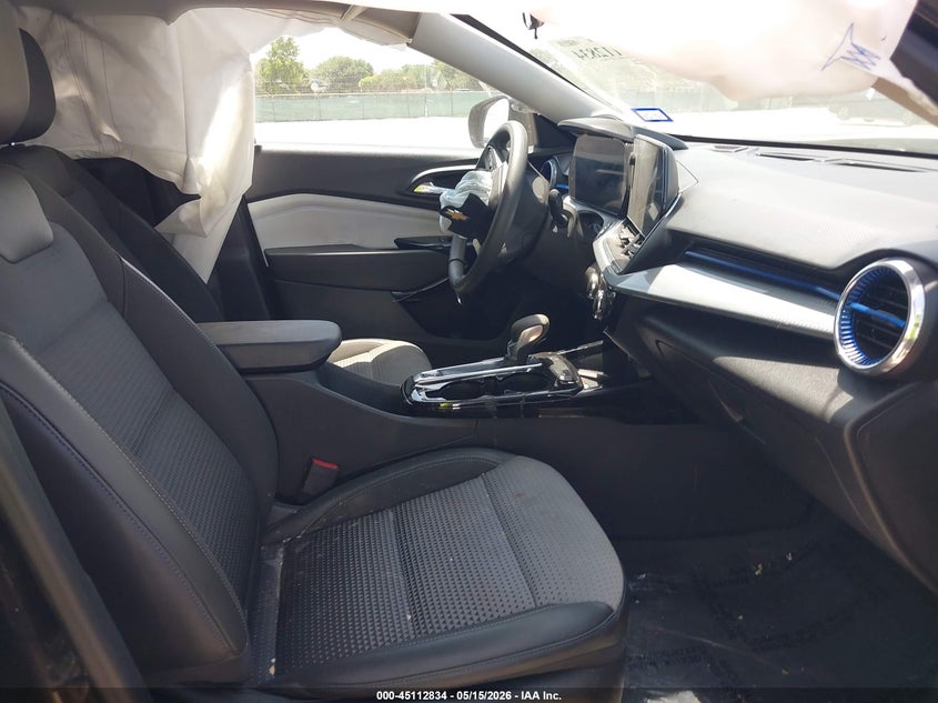 2025 CHEVROLET TRAX auction photo 5