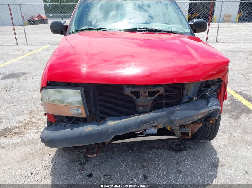 1999 GMC Jimmy Sle VIN: 1GKDT13W1X2520189 Lot: 45112874