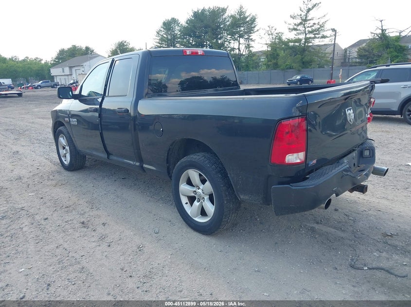 Vin: 1c6rr7ft8fs679477, lot: 45610483, ram 1500 express 20153