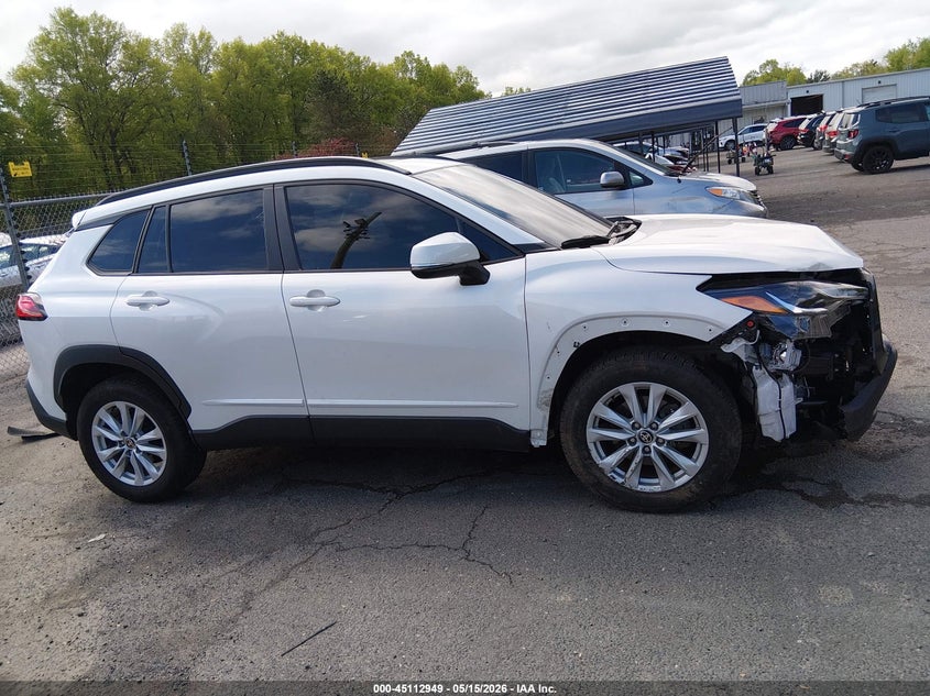 2022 Toyota Corolla Cross Le VIN: 7MUBAABG5NV026304 Lot: 45112949
