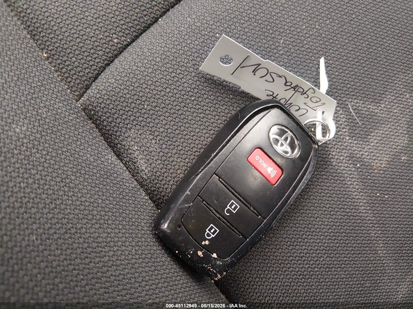 2022 Toyota Corolla Cross Le VIN: 7MUBAABG5NV026304 Lot: 45112949