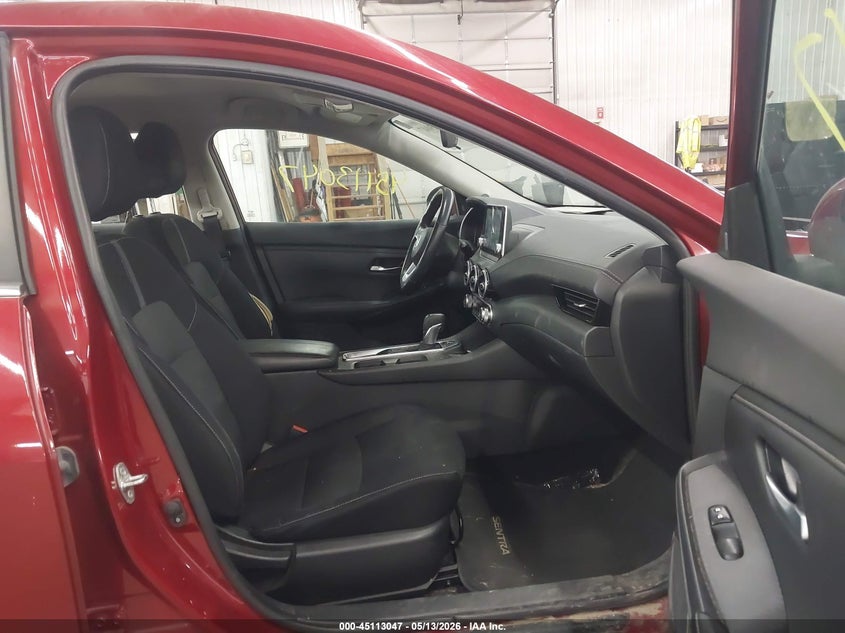 2022 NISSAN SENTRA auction photo 5