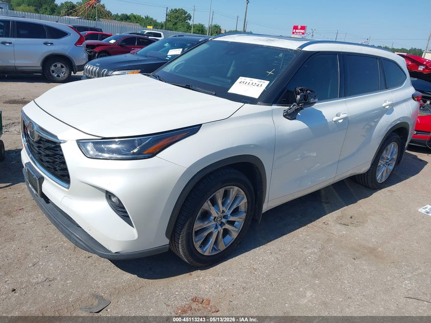 2020 TOYOTA HIGHLANDER auction photo 2
