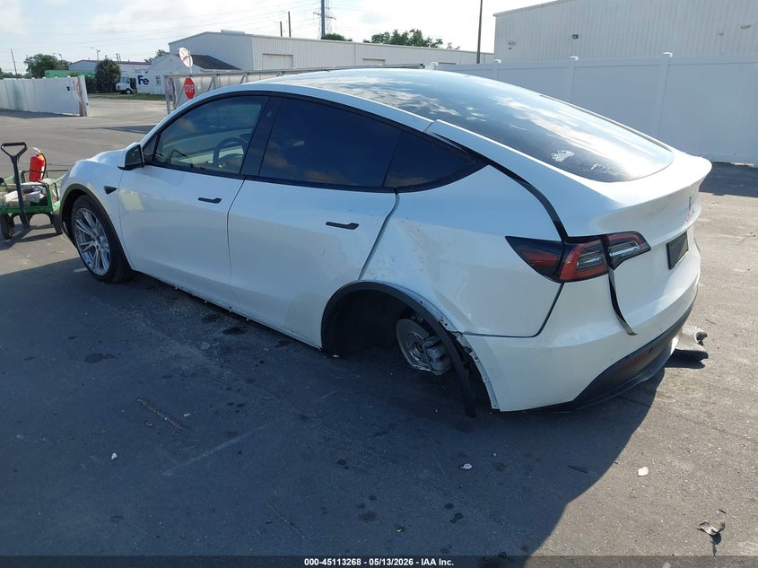 Vin: 5yjygdee7mf179378, lot: 45610852, tesla model y long range dual motor all-wheel drive 20213