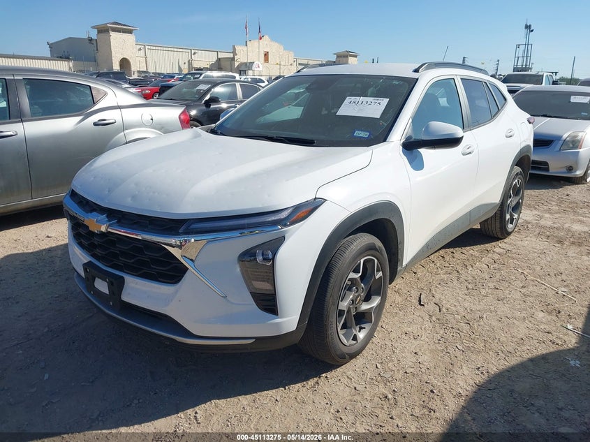2025 CHEVROLET TRAX auction photo 2
