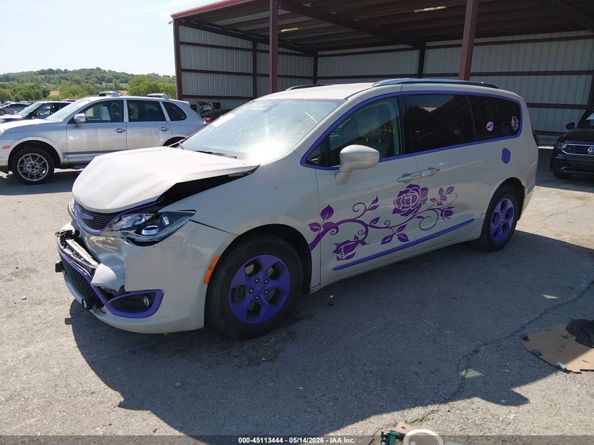 Vin: 2c4rc1eg1hr622182, lot: 45611028, chrysler pacifica touring-l plus 20172
