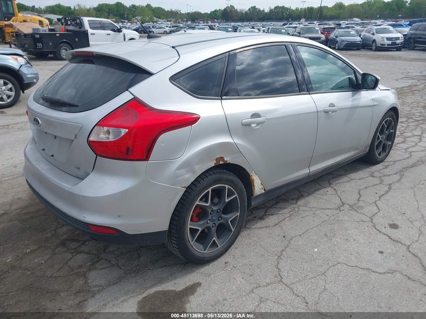 Vin: 1fahp3k21cl153526, lot: 45611282, ford focus se 20124