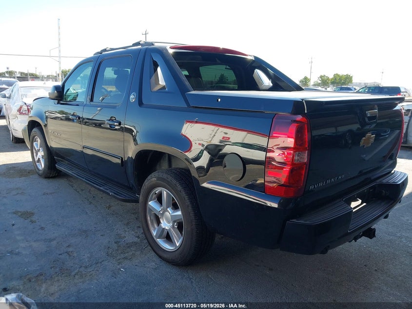2013 CHEVROLET AVALANCHE auction photo 3