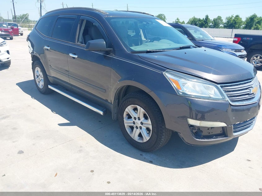 2013 CHEVROLET TRAVERSE LS