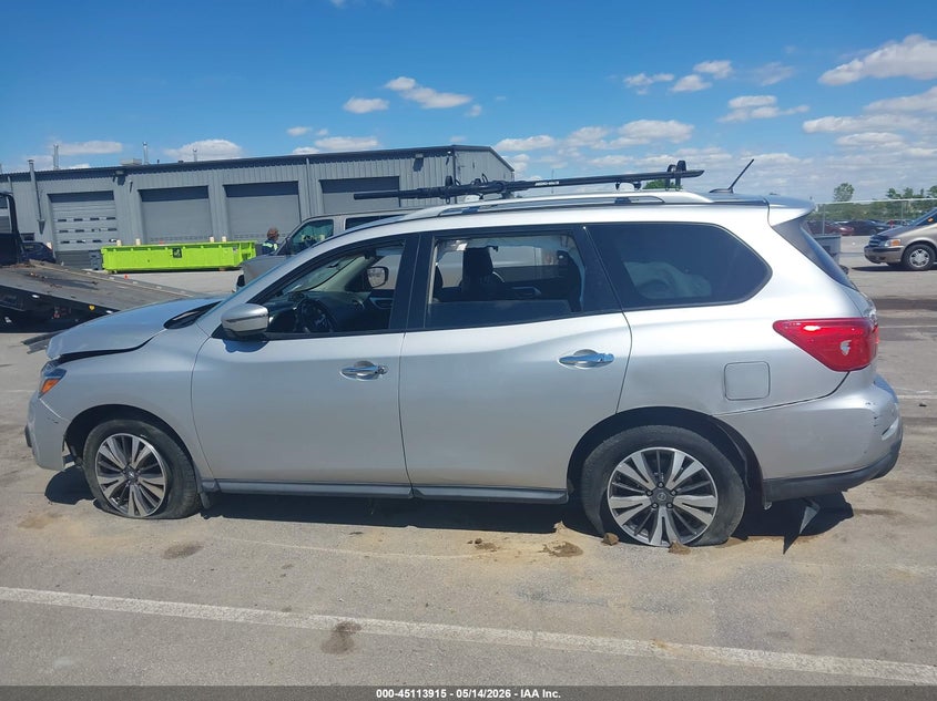 VIN 5N1DR2MM6HC656337 2017 NISSAN PATHFINDER SV