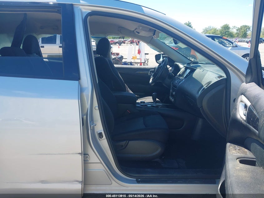 VIN 5N1DR2MM6HC656337 2017 NISSAN PATHFINDER SV