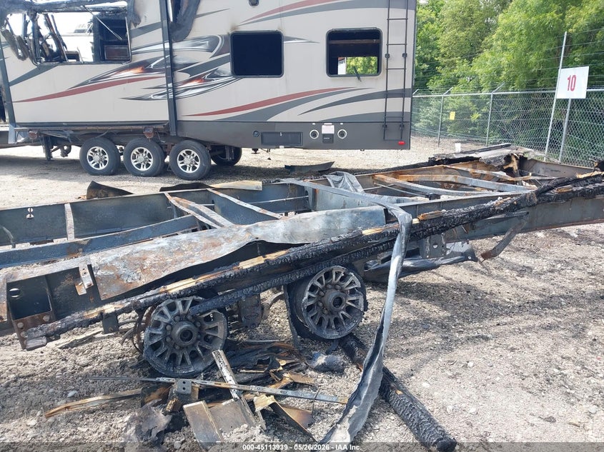 2022 JAYCO OTHER (VIN: 1UJCJ0BV2N1RL0129