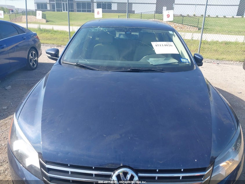 2013 VOLKSWAGEN PASSAT auction photo 6