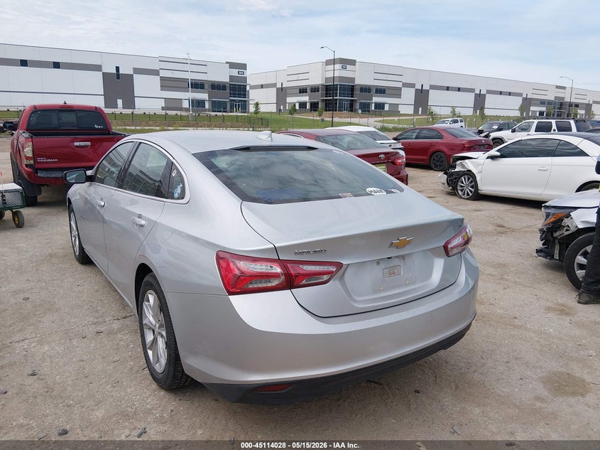 2022 CHEVROLET MALIBU auction photo 3
